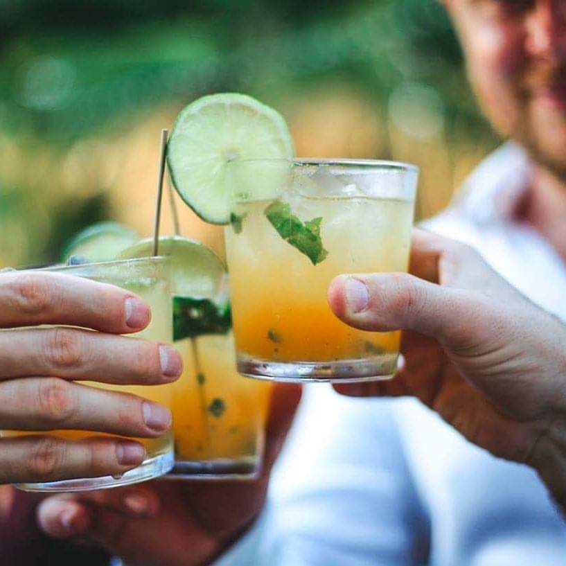 margarita, cocktail, cold pressed, cold pressed cocktails, creative cocktails. mixology, santa teresa, costa rica. moscow mule, ginger beer, bourbon mint lemonade, bourbon, cheers, celebrate, weddings. costa rica wedding